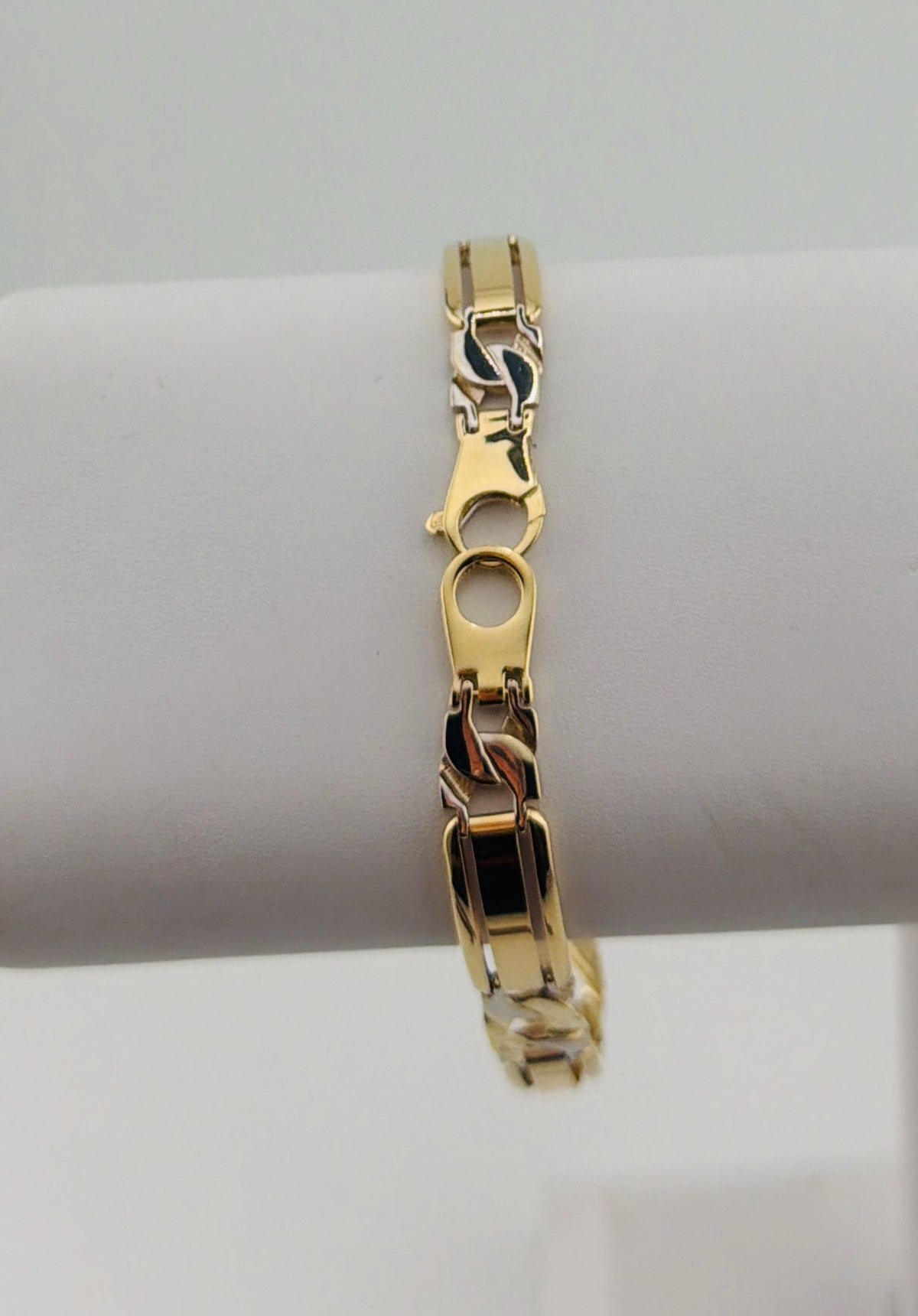 Pure 14 K Two Tone Men's Fancy bracelet 8.25" Length
