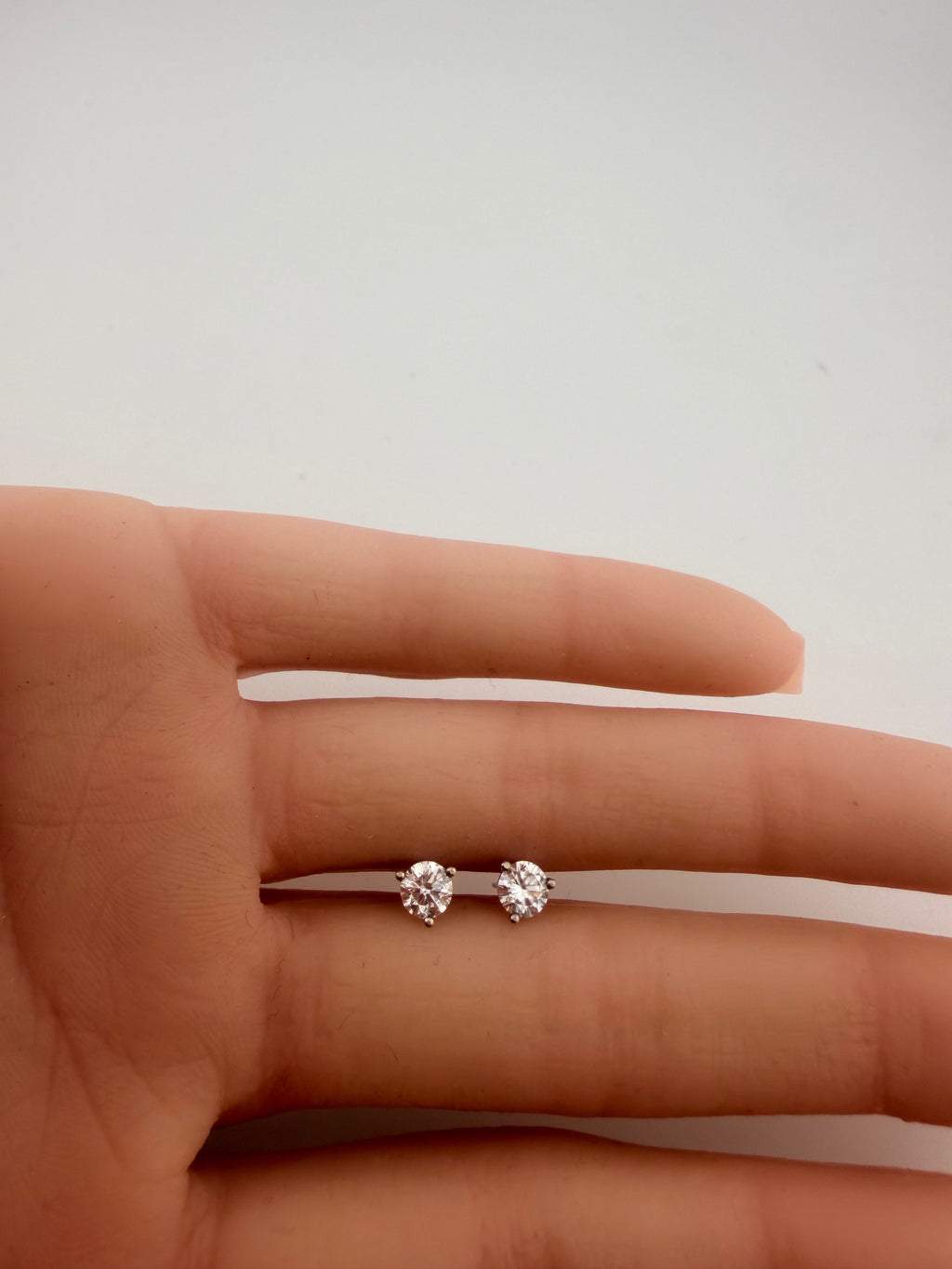 1Ct.TTW Lab Grown Round Diamond Earrings Three Prong Martini Setting in 14 k Gold